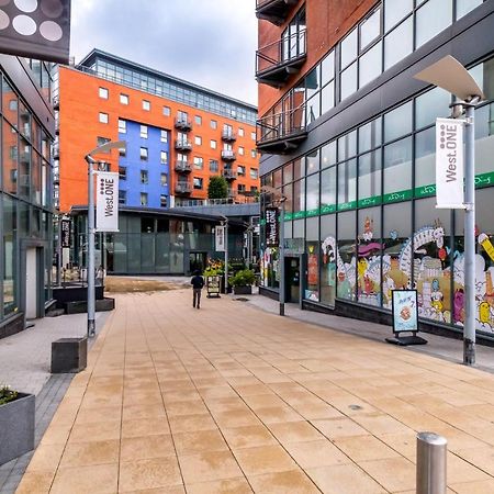 Spacious City 2 Bed, 2 Bath, Free Parking & Wifi Sheffield Bagian luar foto